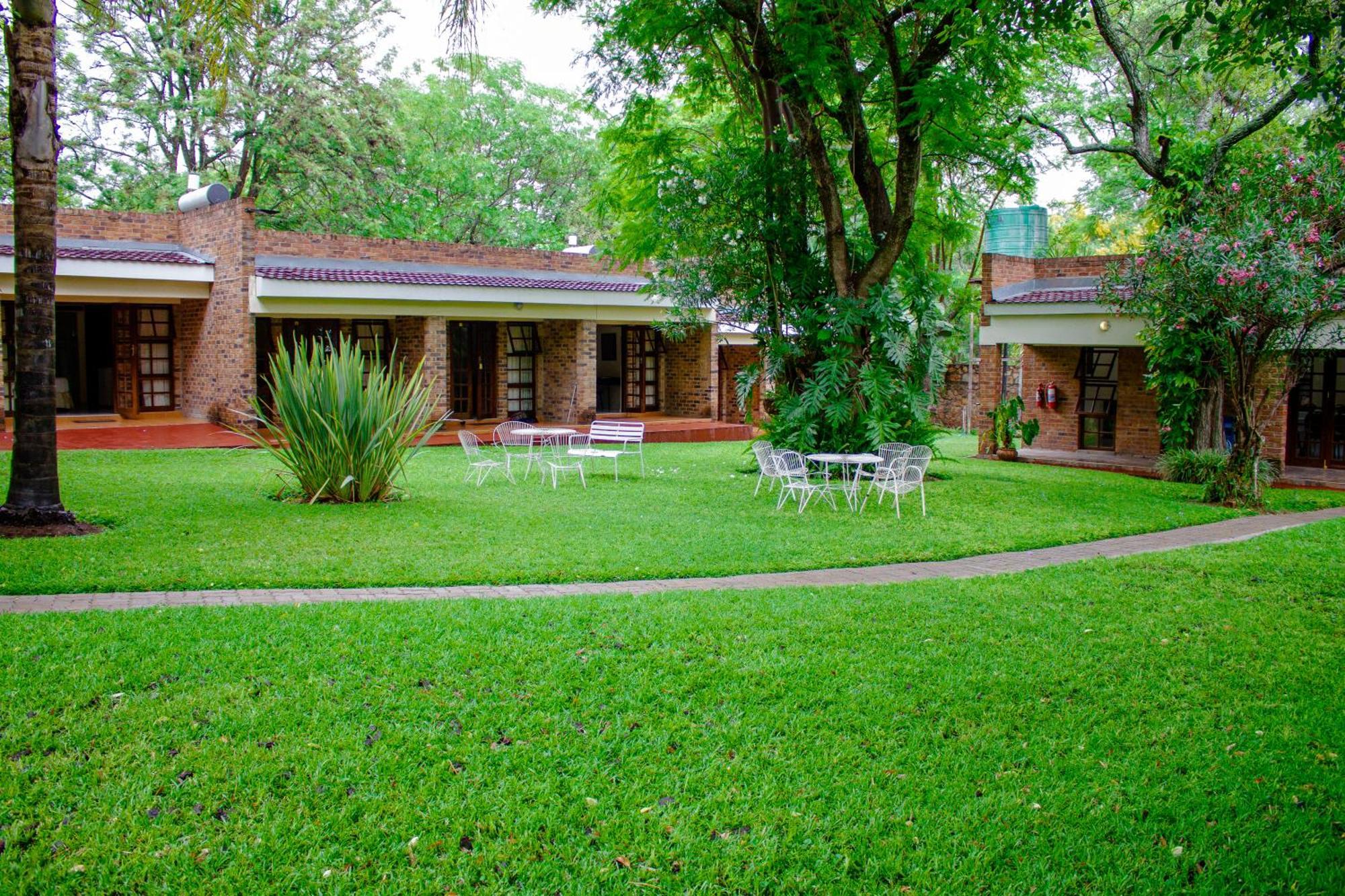 Matilinda Lodge Bulawayo Exterior photo