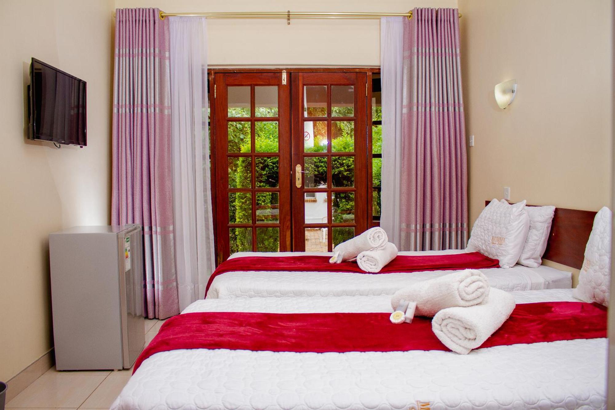 Matilinda Lodge Bulawayo Exterior photo
